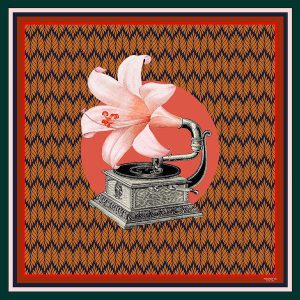 Копринен шал THE PHONOFLOWER