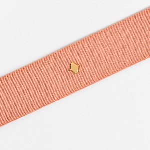 Аксесоар за телефон " Peach "