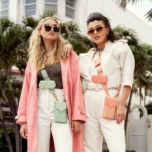 Калъф за телефон " Peach "